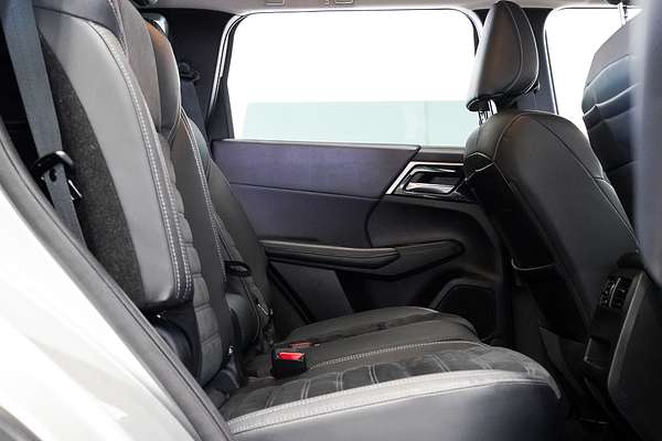 2022 Mitsubishi Outlander Aspire ZM