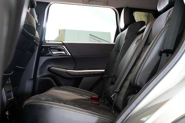 2022 Mitsubishi Outlander Aspire ZM