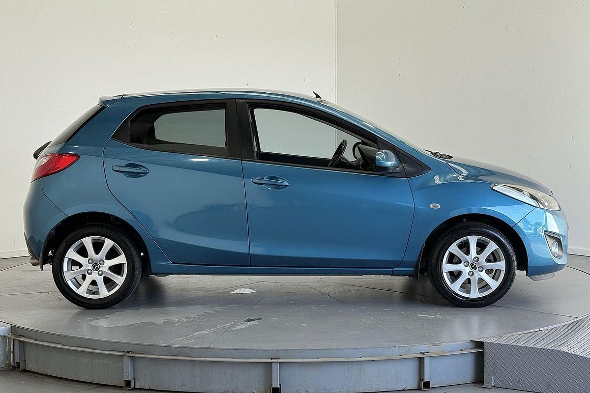 2014 Mazda 2 Neo Sport DE Series 2