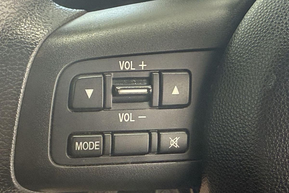 2014 Mazda 2 Neo Sport DE Series 2