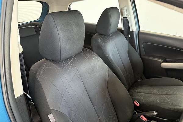 2014 Mazda 2 Neo Sport DE Series 2