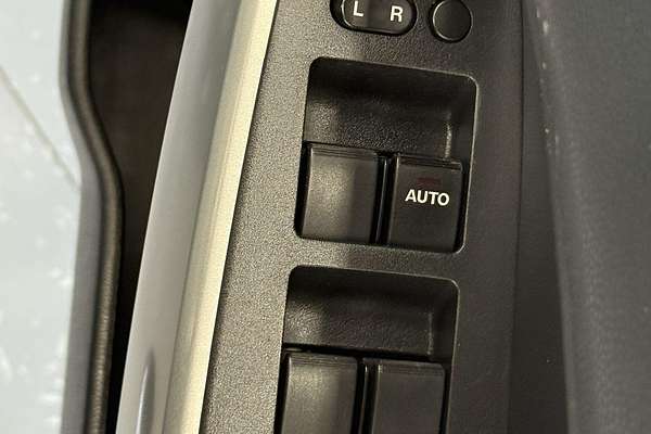 2014 Mazda 2 Neo Sport DE Series 2