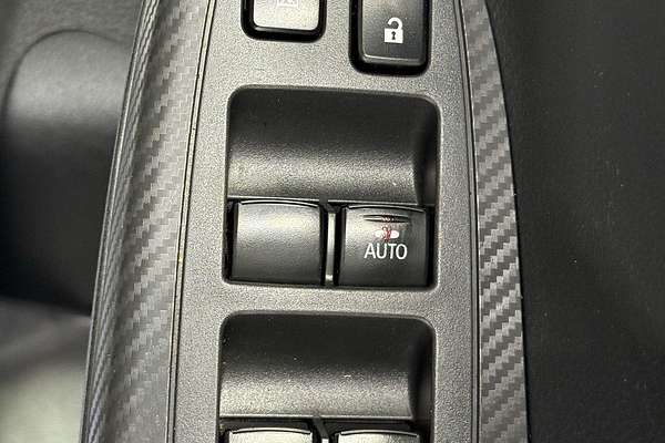 2018 Mitsubishi Eclipse Cross LS YA