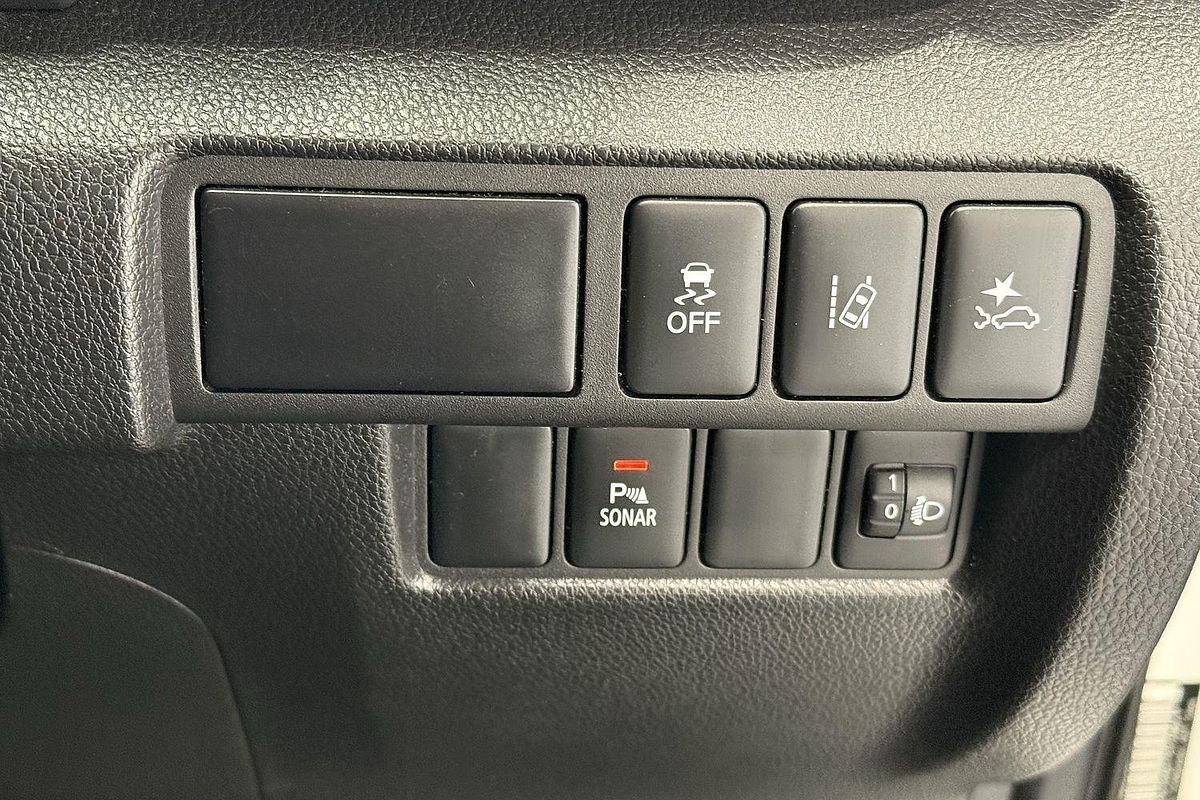 2018 Mitsubishi Eclipse Cross LS YA