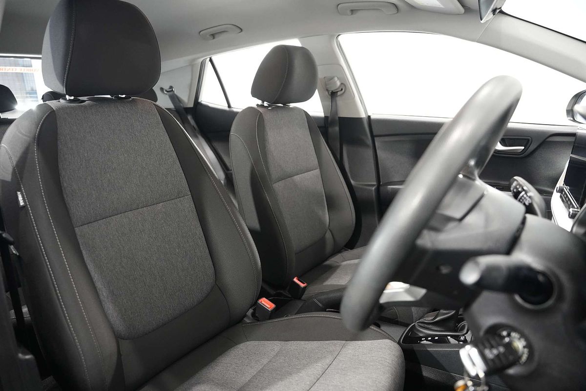 2022 Kia Stonic S YB