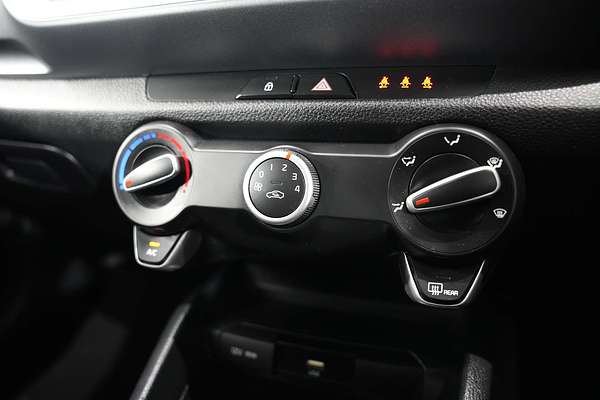 2022 Kia Stonic S YB