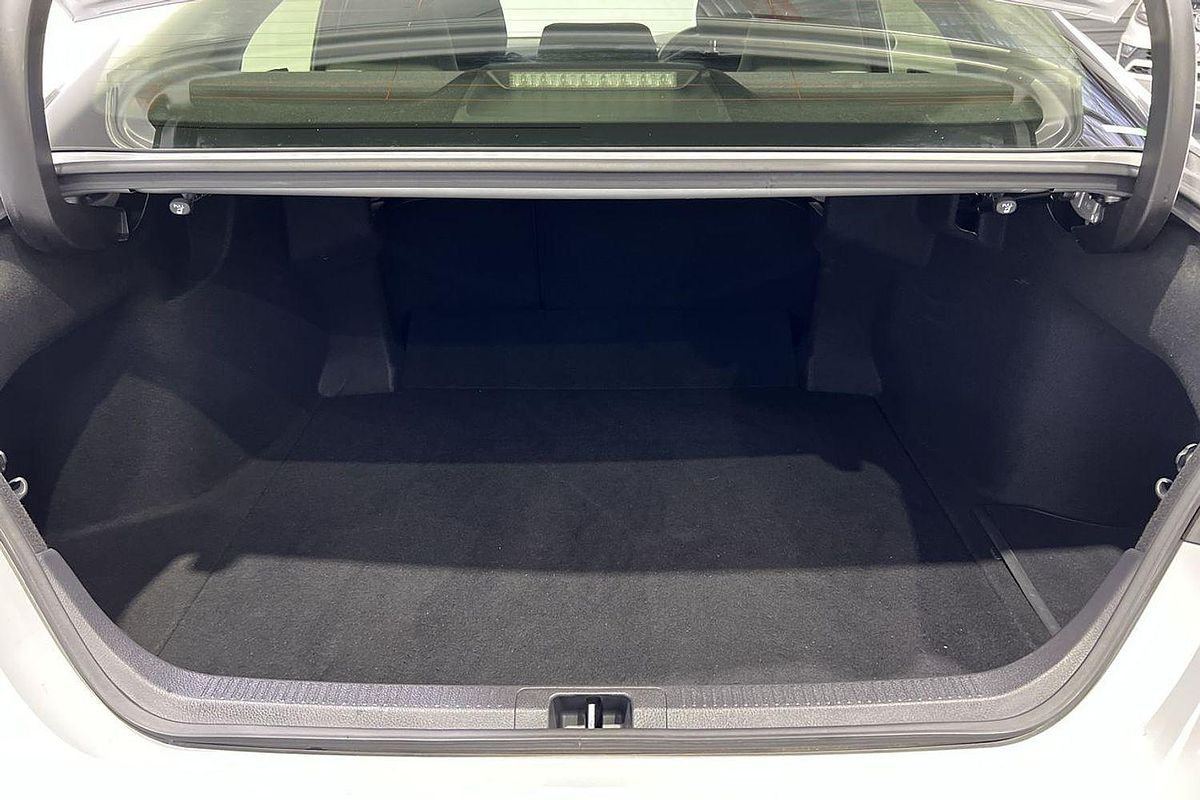 2024 Toyota Camry Ascent AXVH70R