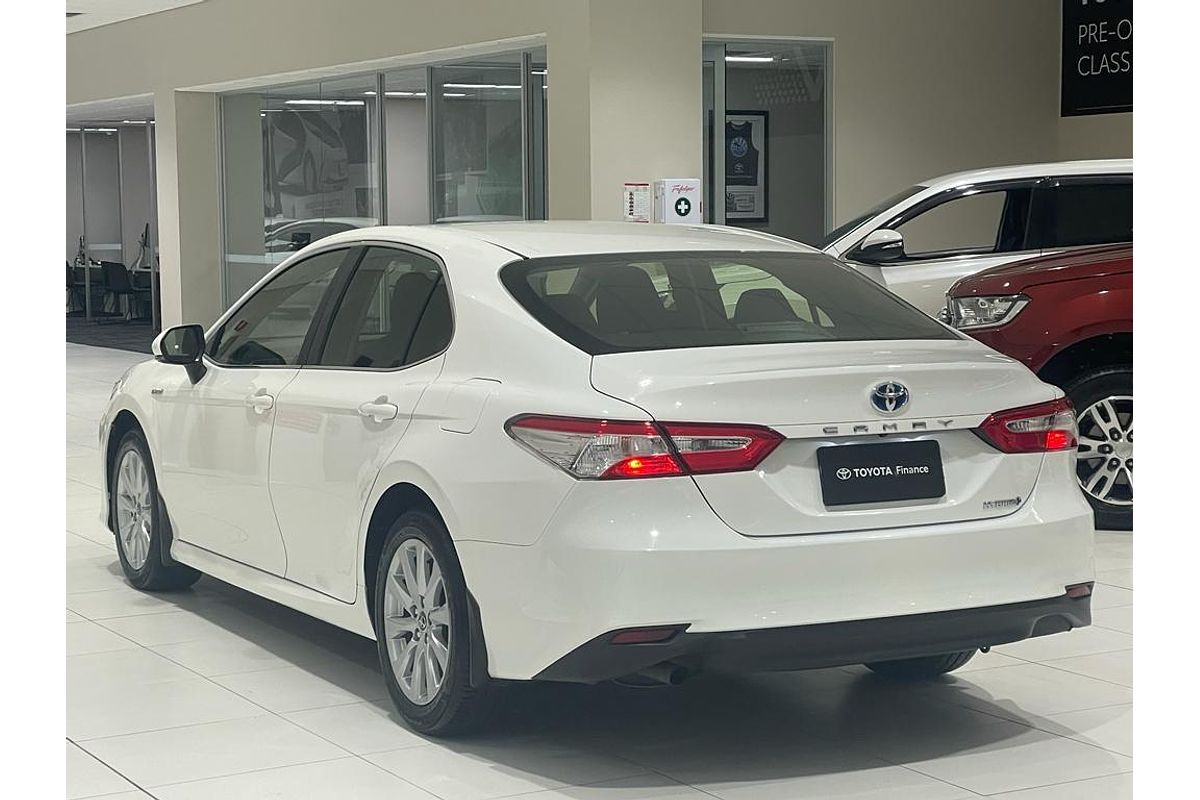 2020 Toyota Camry Ascent