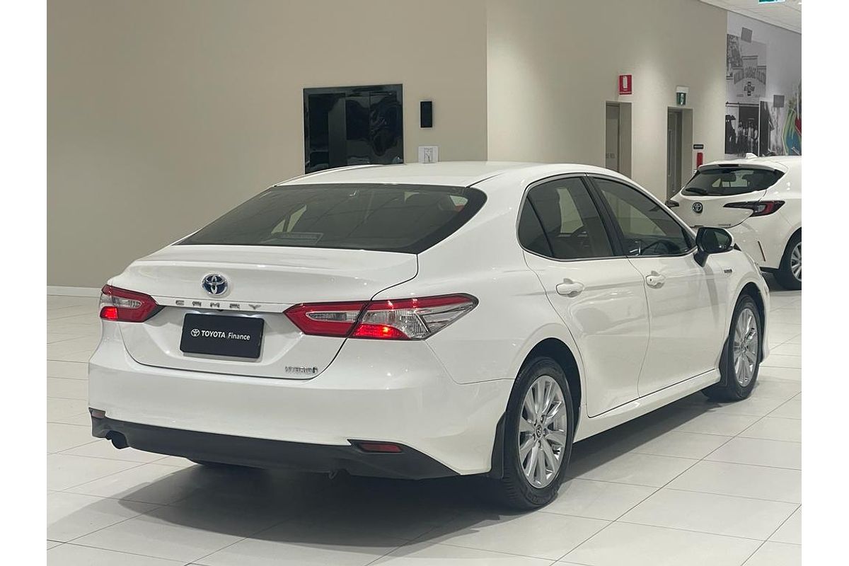 2020 Toyota Camry Ascent