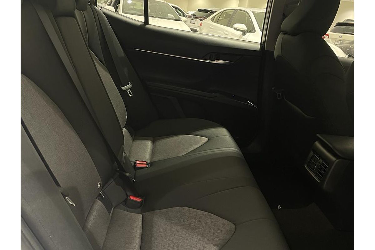 2020 Toyota Camry Ascent