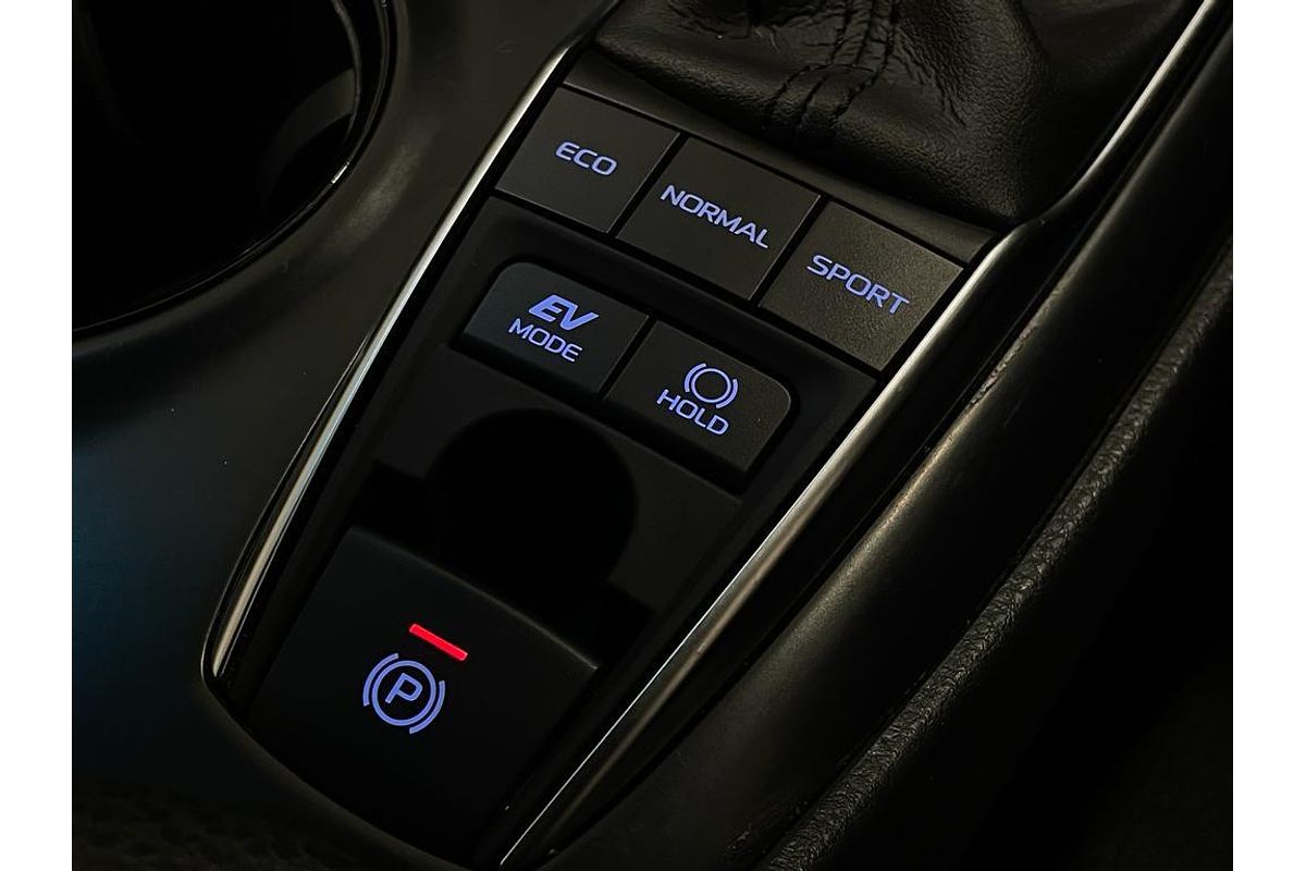 2020 Toyota Camry Ascent