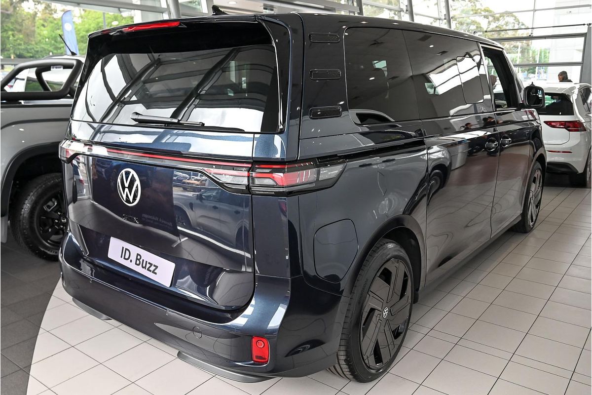 2025 Volkswagen ID. Buzz GTX EB LWB