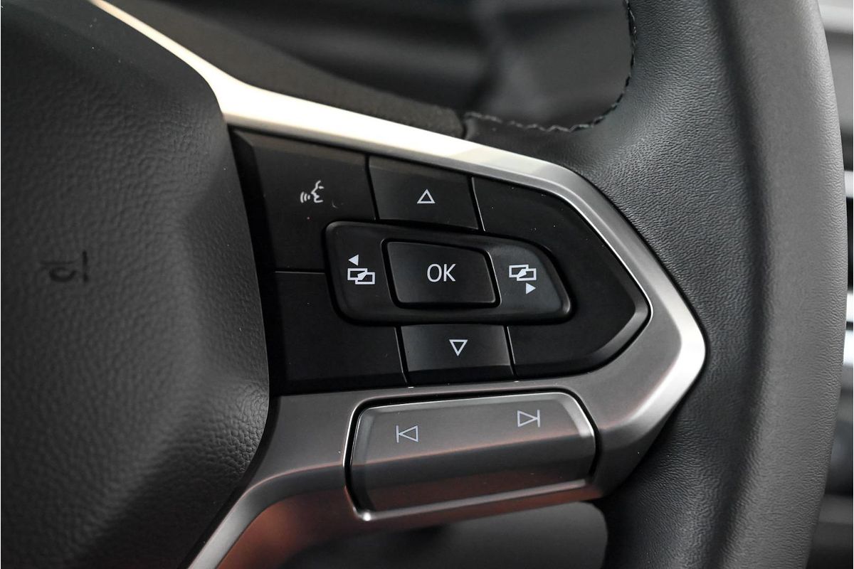 2025 Volkswagen Transporter TDI 125kW NSN LWB Low Roof