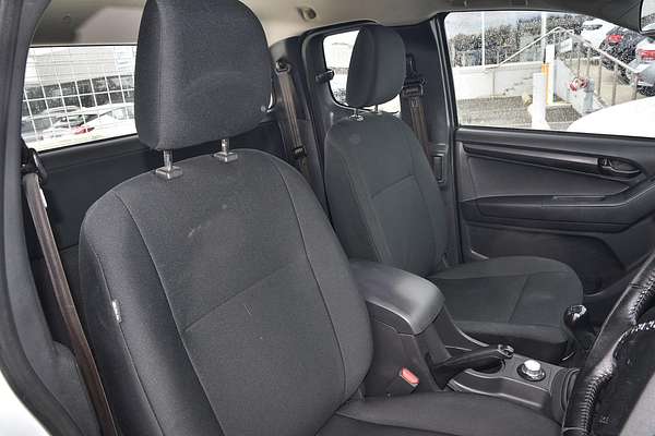 2016 Isuzu D-MAX SX 4X4