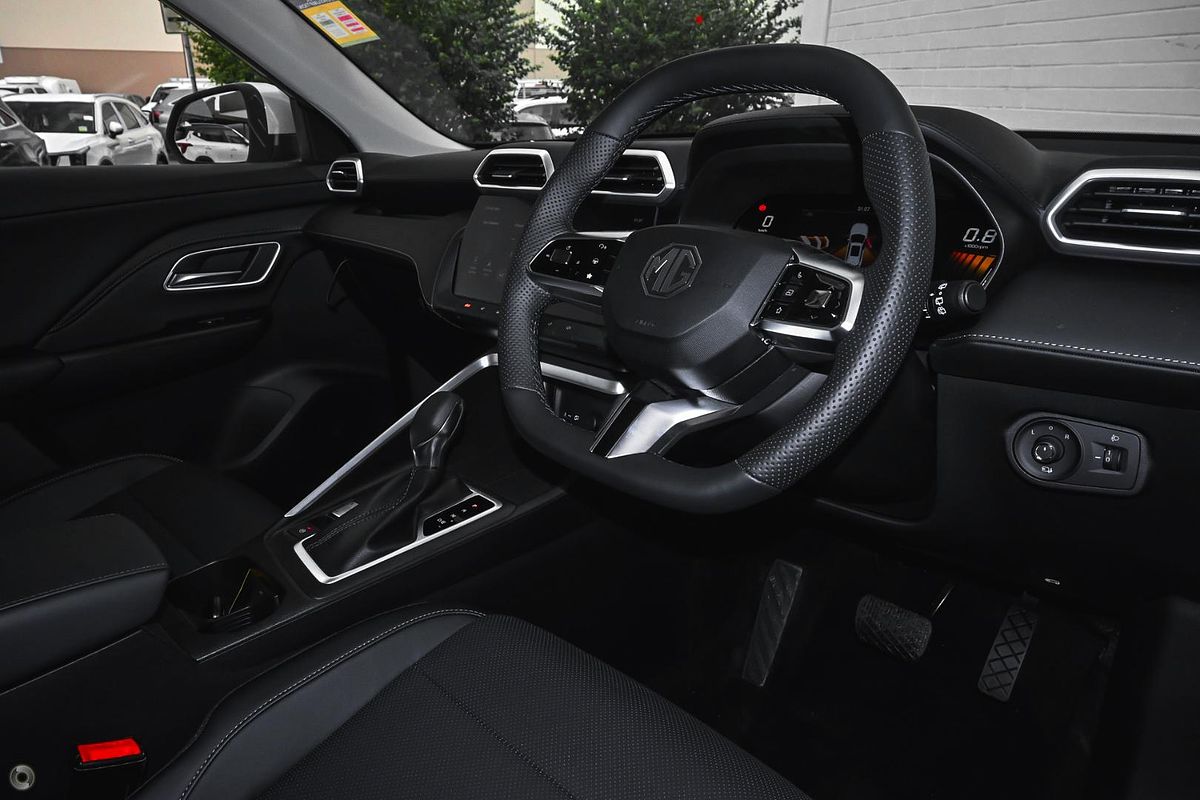 2025 MG ZS Essence ZS32