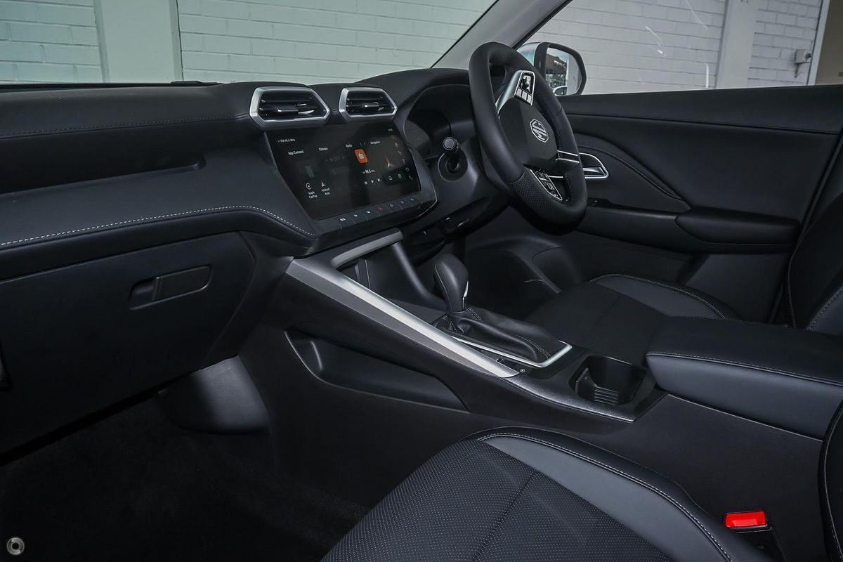 2025 MG ZS Essence ZS32