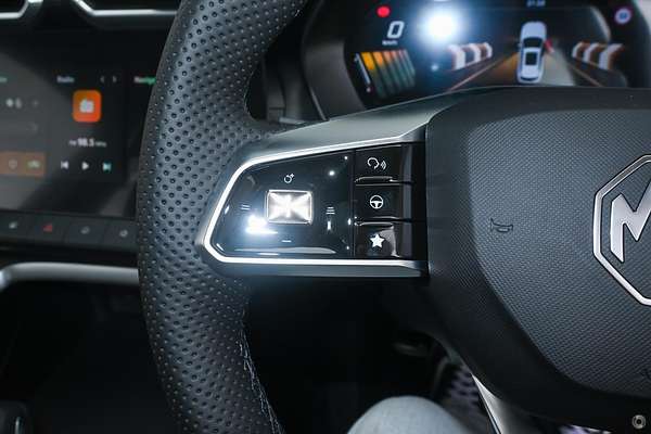 2025 MG ZS Essence ZS32