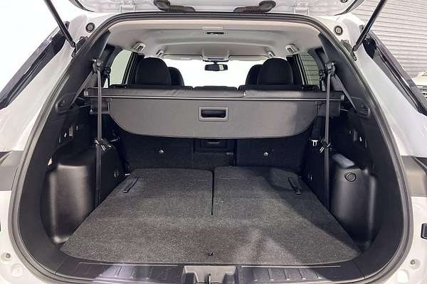 2024 Mitsubishi Outlander LS ZM