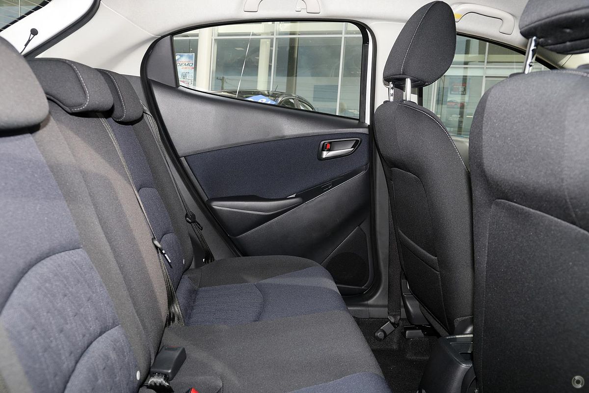 2016 Mazda 2 Maxx DJ Series