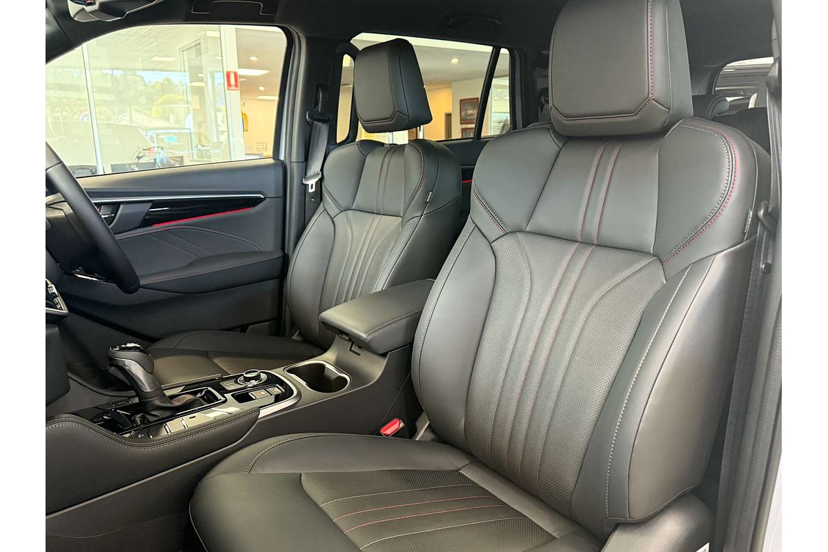 2025 Isuzu MU-X X-TERRAIN