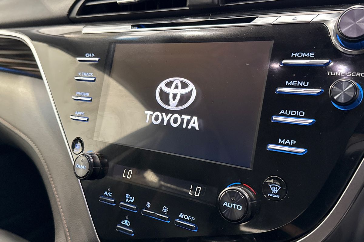 2018 Toyota Camry SL ASV70R