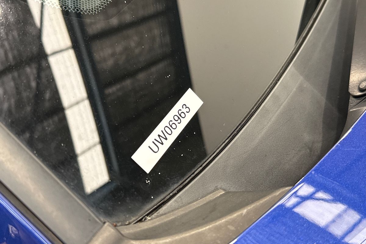 2018 Toyota Camry SL ASV70R