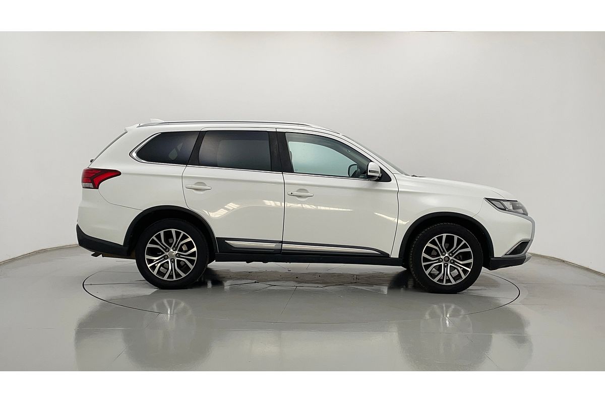 2017 Mitsubishi Outlander LS Safety Pack ZK