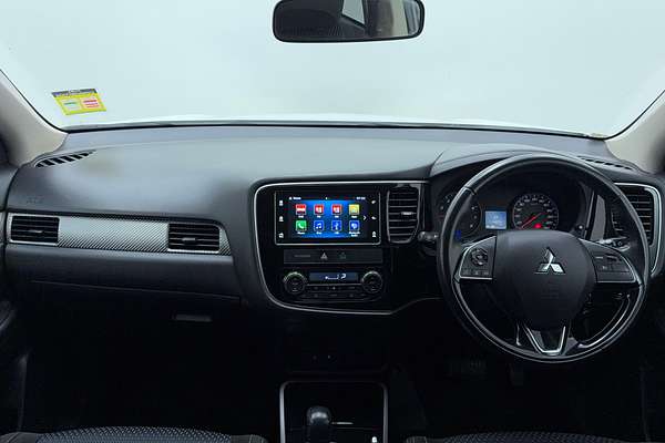 2017 Mitsubishi Outlander LS Safety Pack ZK