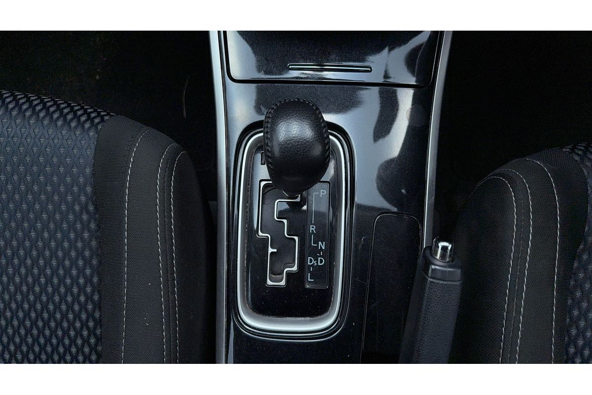 2017 Mitsubishi Outlander LS Safety Pack ZK