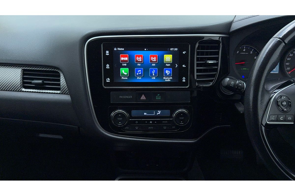 2017 Mitsubishi Outlander LS Safety Pack ZK