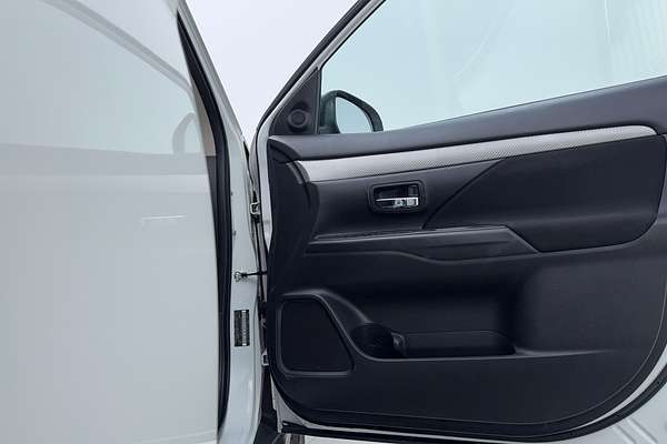 2017 Mitsubishi Outlander LS Safety Pack ZK