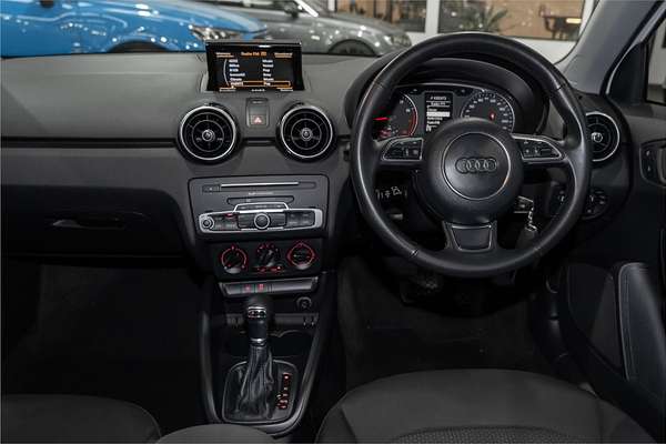 2016 Audi A1 8X