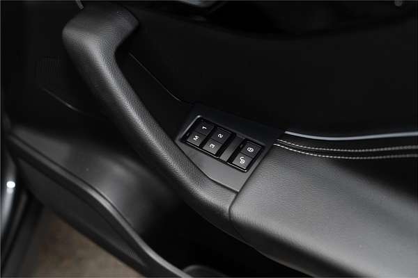 2016 Jaguar F-PACE 20d R-Sport X761