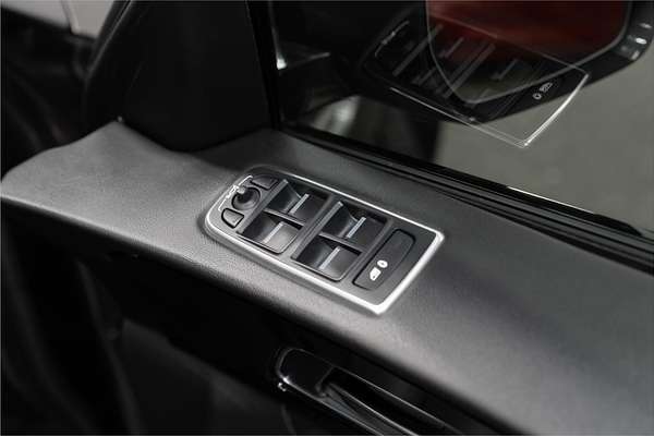 2016 Jaguar F-PACE 20d R-Sport X761