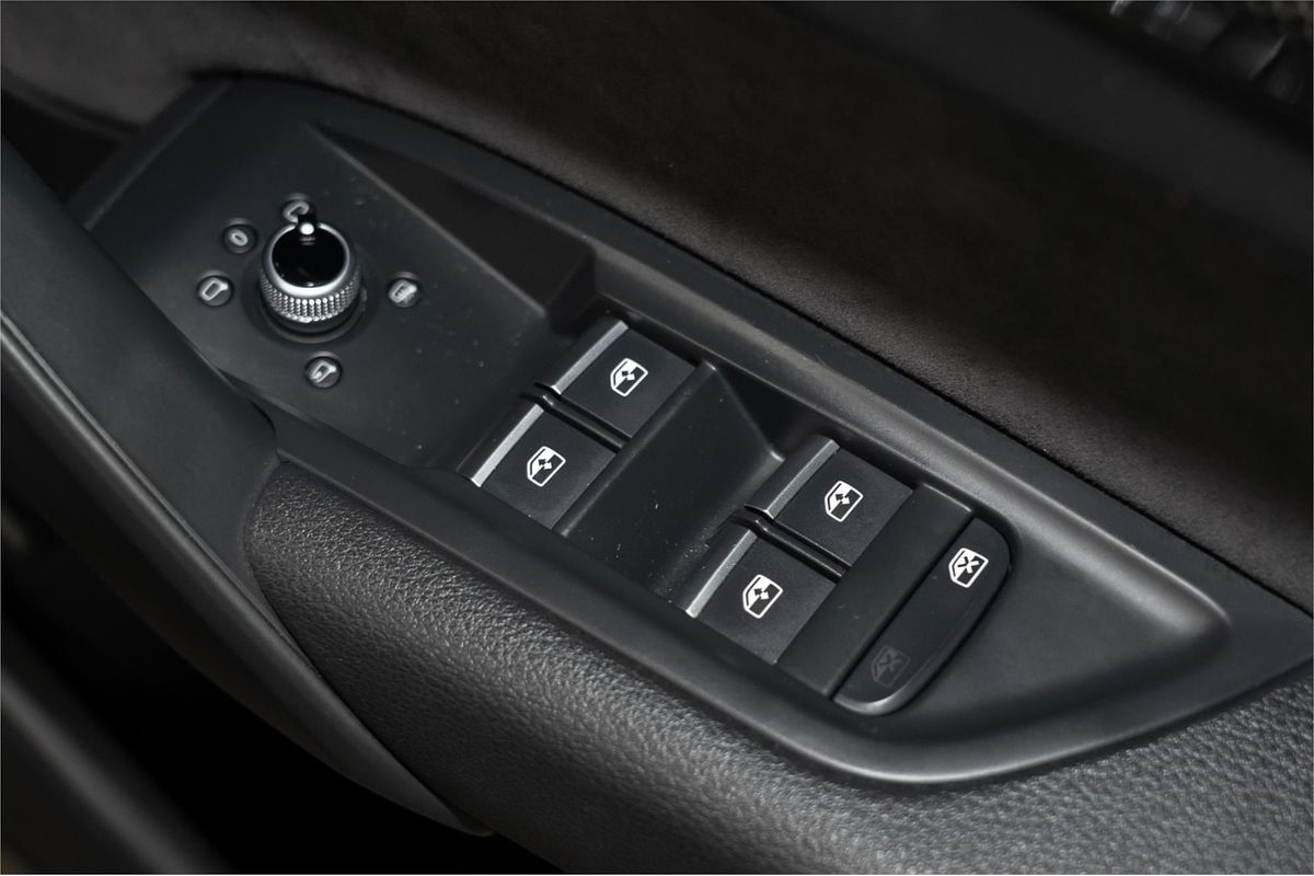 2018 Audi Q5 TDI sport FY