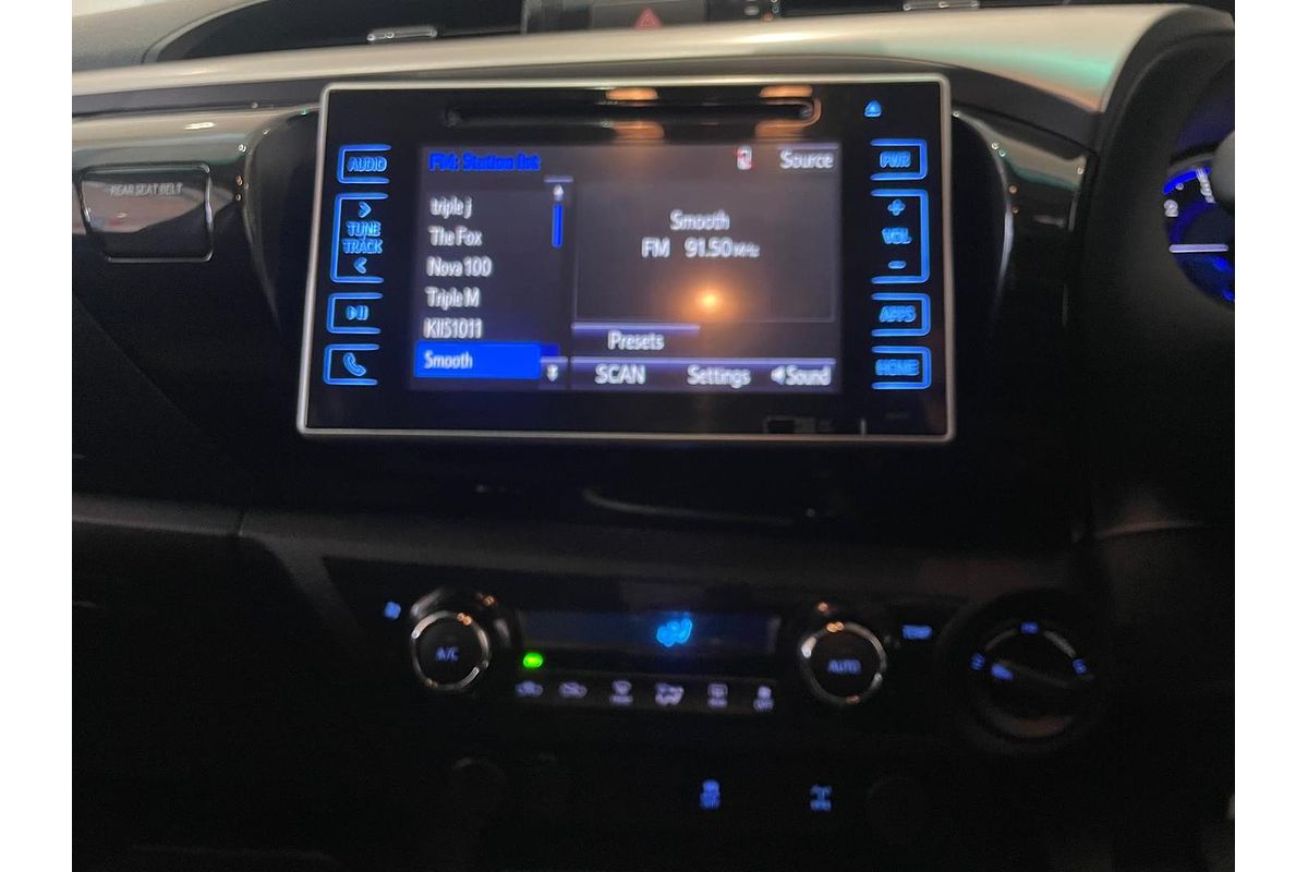 2017 Toyota Hilux SR5 GUN126R 4X4