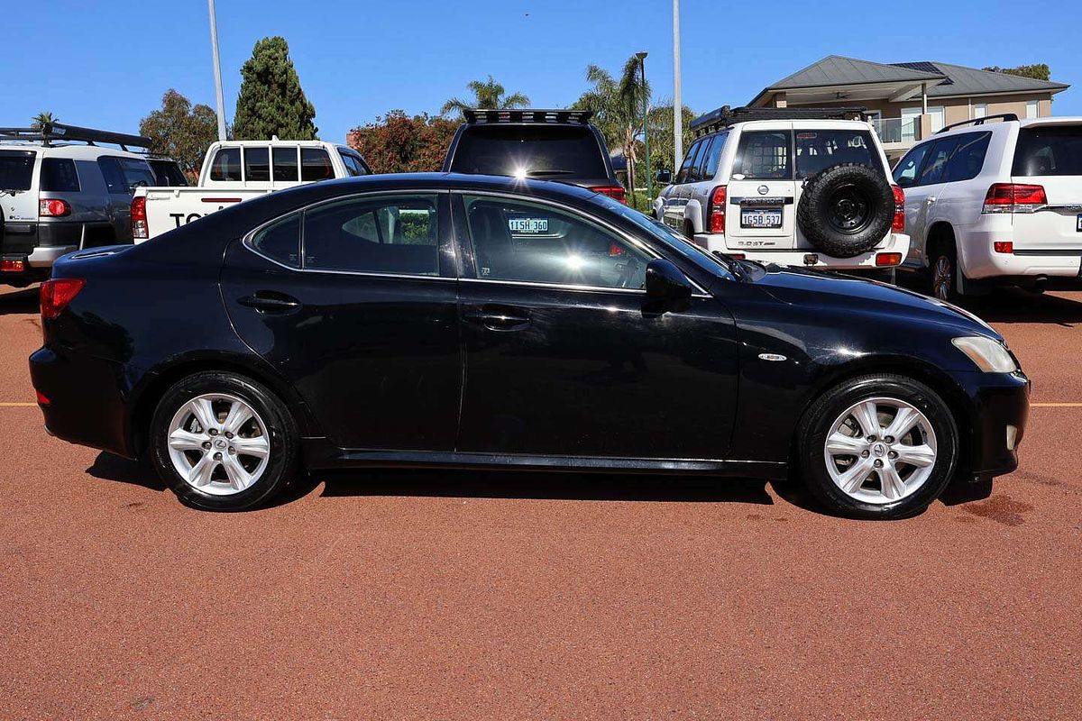 2006 Lexus IS IS250 Prestige GSE20R