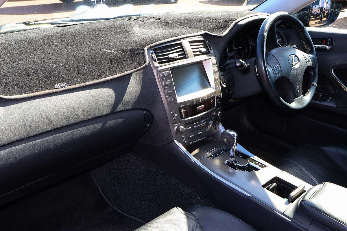 2006 Lexus IS IS250 Prestige GSE20R