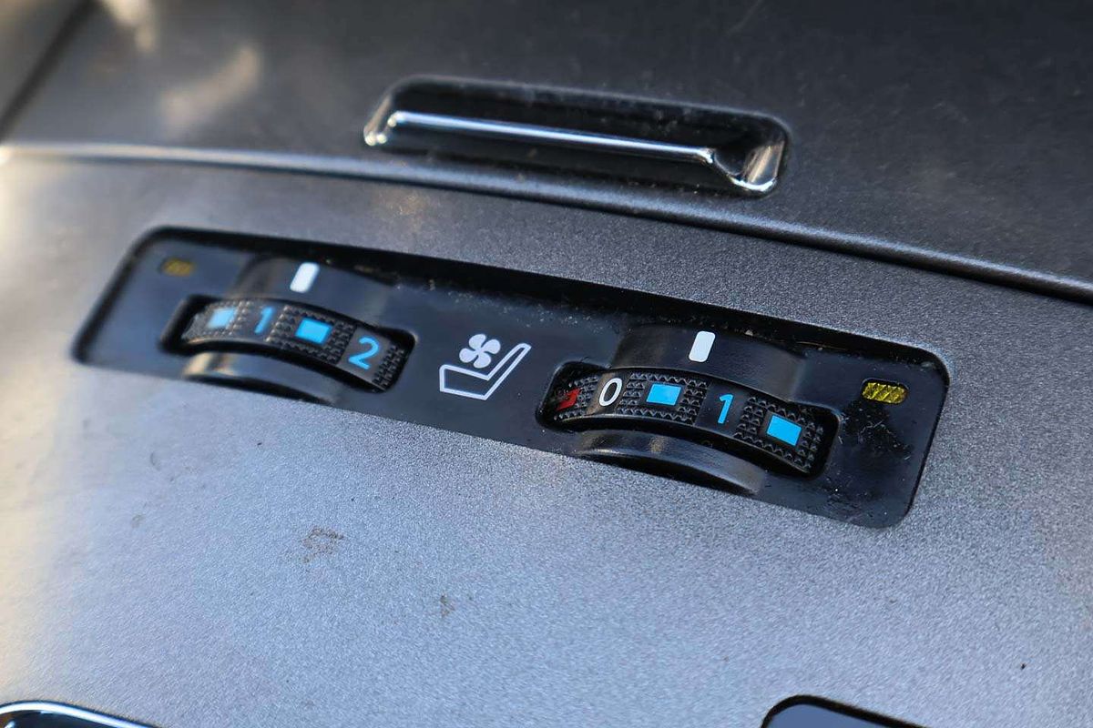 2006 Lexus IS IS250 Prestige GSE20R