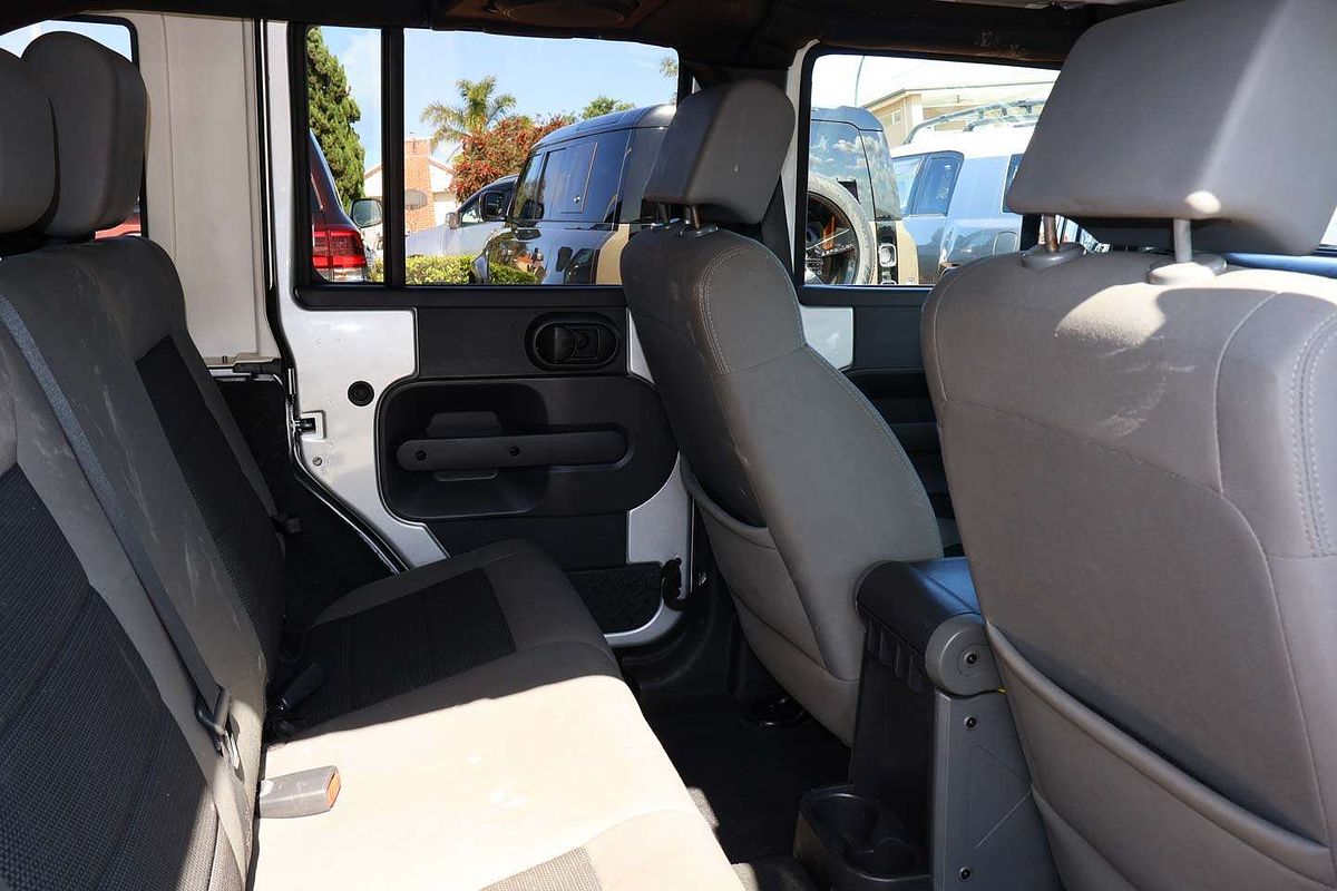 2010 Jeep Wrangler Unlimited Sport JK