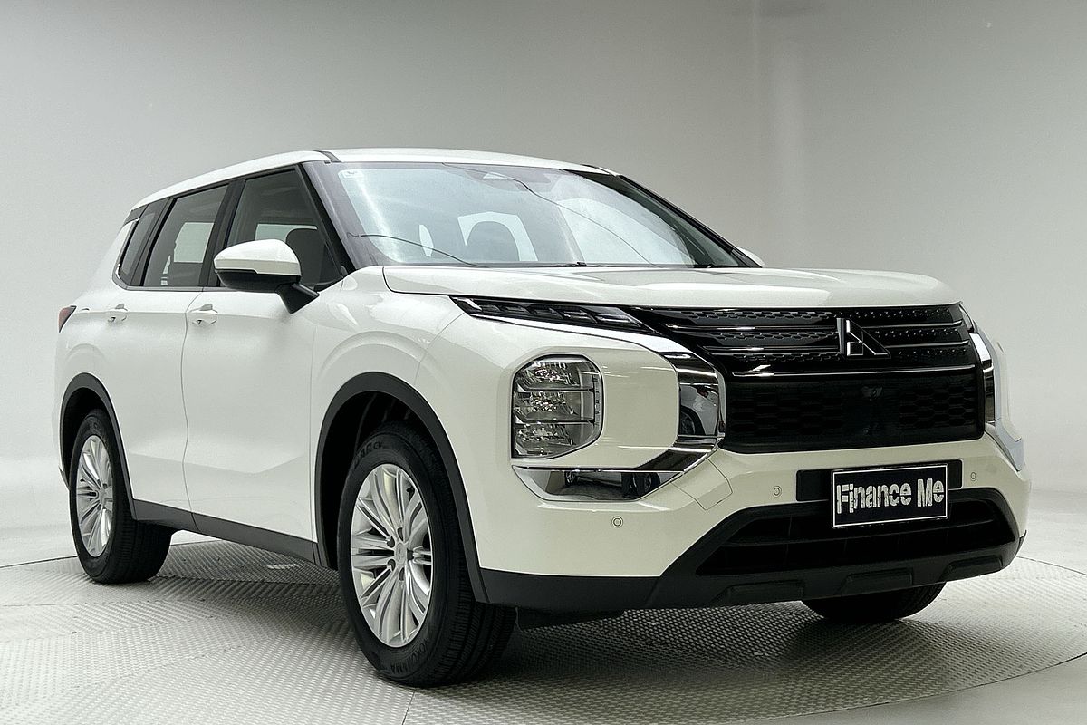 2023 Mitsubishi Outlander ES ZM