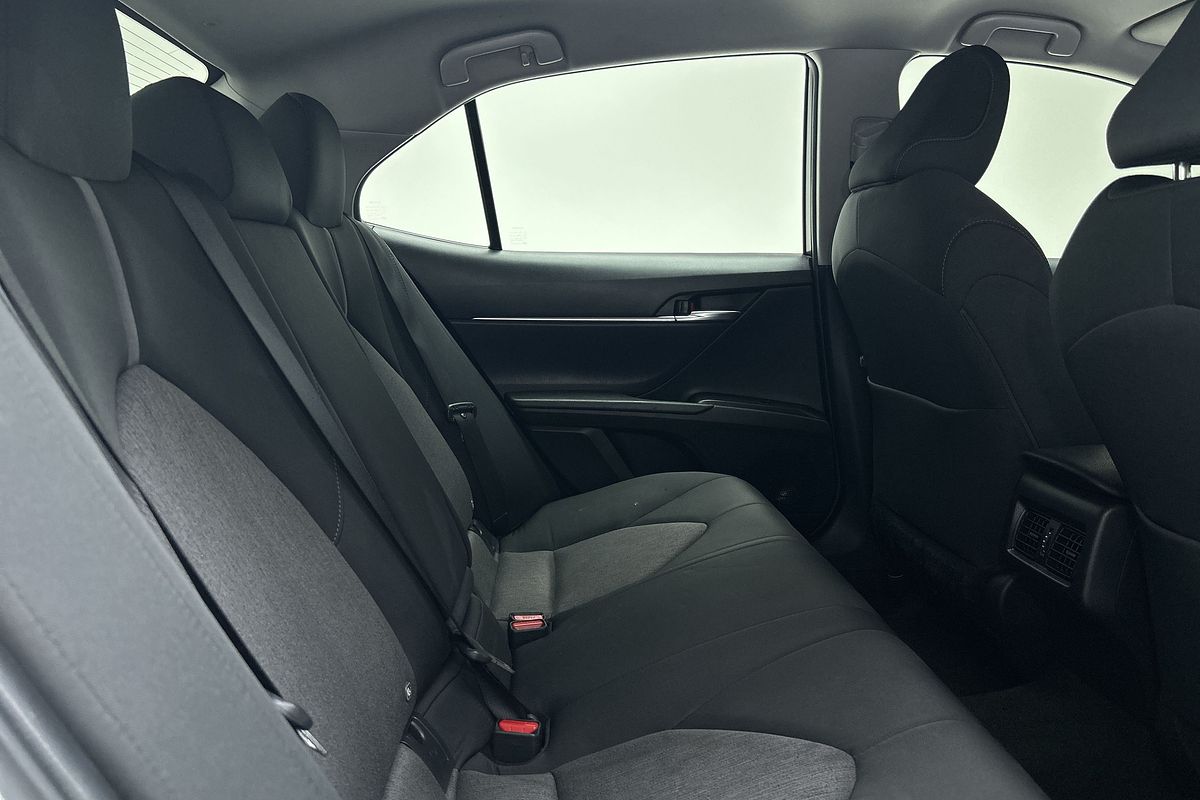 2021 Toyota Camry Ascent AXVH70R