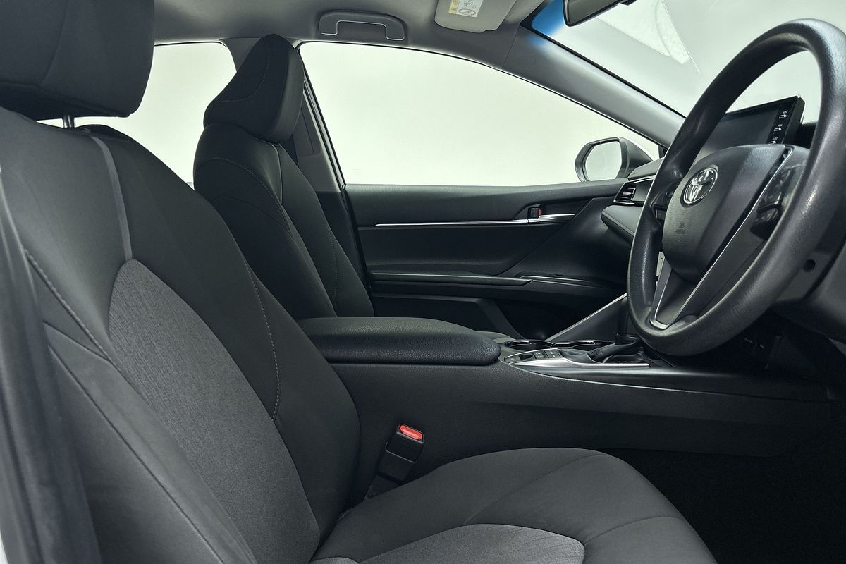 2021 Toyota Camry Ascent AXVH70R