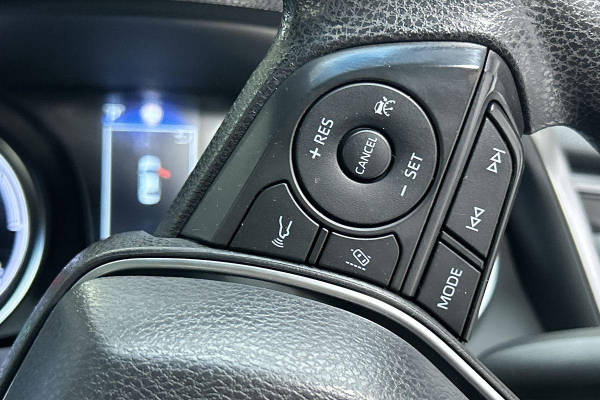 2021 Toyota Camry Ascent AXVH70R