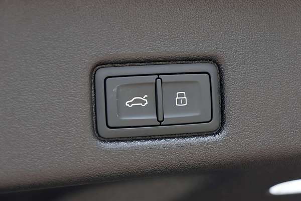 2025 Audi Q5 TFSI 150kW GU