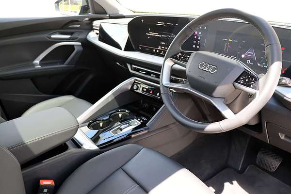 2025 Audi Q5 TFSI 150kW GU