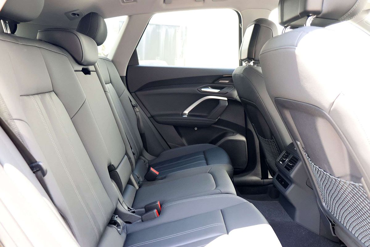 2025 Audi Q5 TFSI 150kW GU