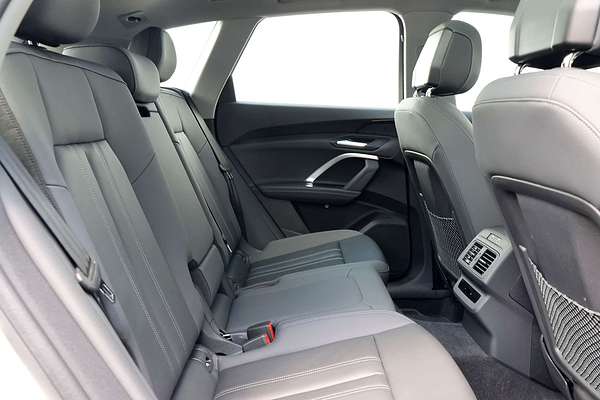 2025 Audi Q5 TFSI 150kW GU