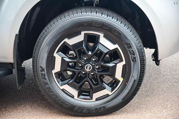 2025 Nissan Navara ST-X D23 4X4