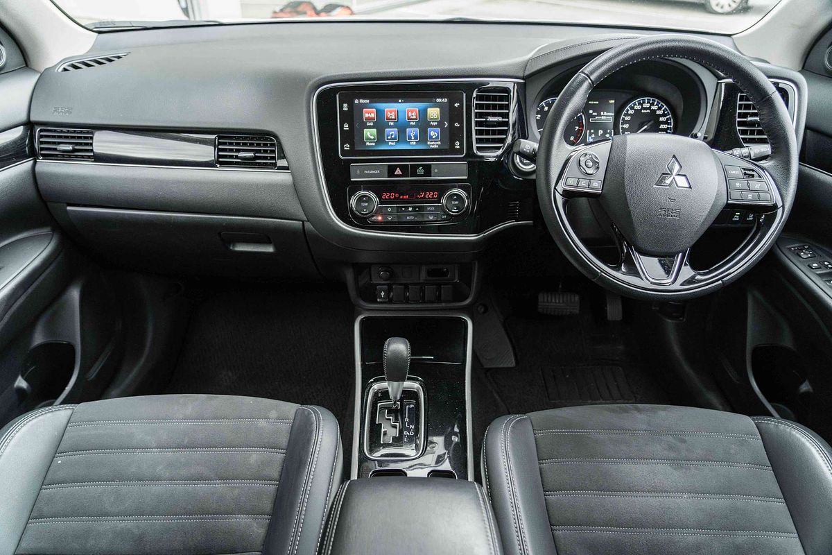 2019 Mitsubishi Outlander LS ZL